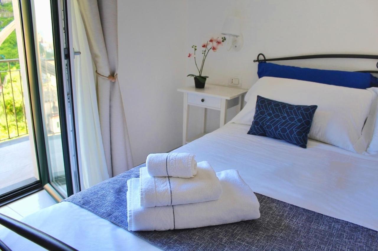 Villa Ines Майори Экстерьер фото
