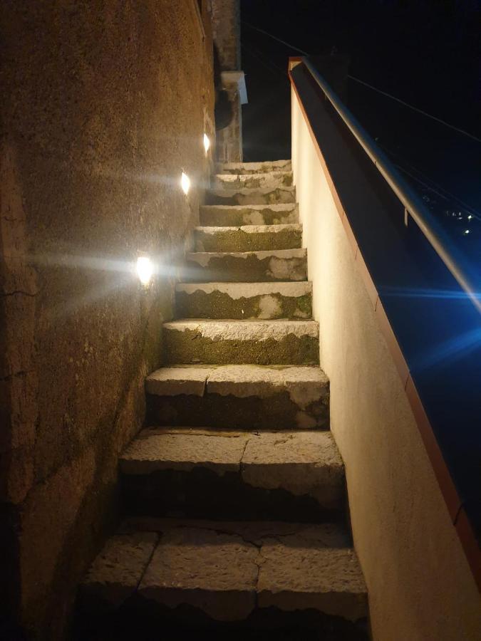 Villa Ines Майори Экстерьер фото