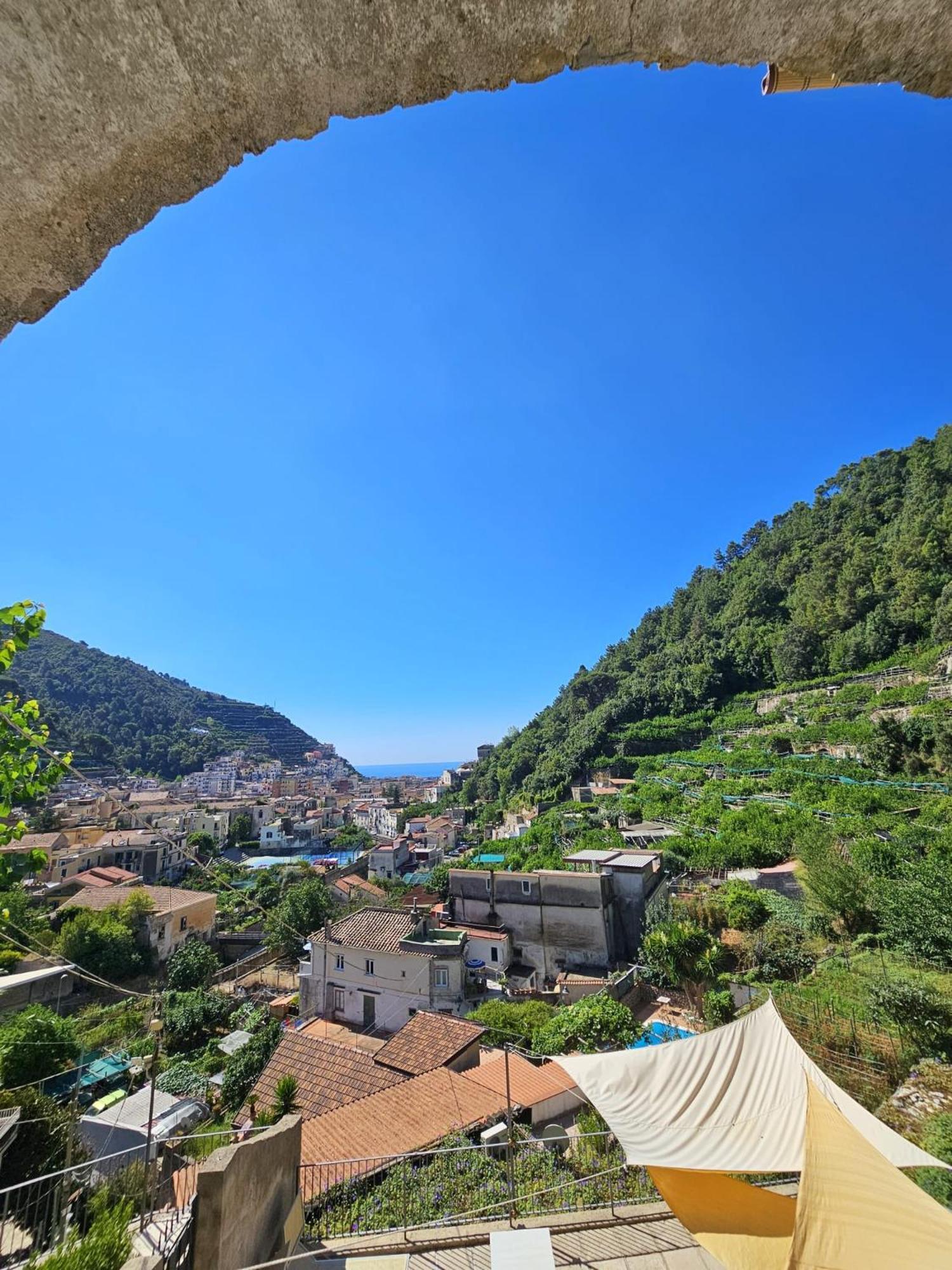 Villa Ines Майори Экстерьер фото